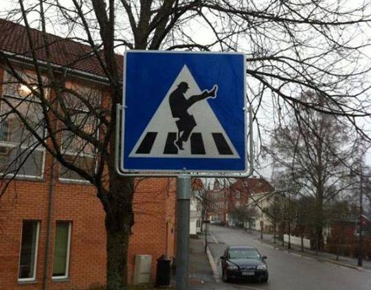 silly-walk-street-sign