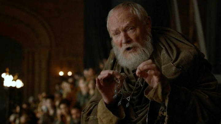 Maester Pycelle with the necklace recovered from Ser Dontos' corpse