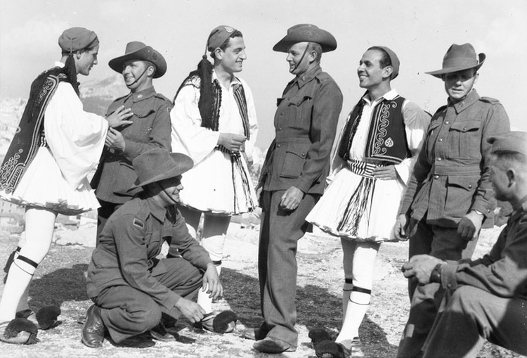 320 ANZACS died in the Greek Campaign - a further 2,065 became prisoners of war. More than 290 New Zealanders were killed and over 1,600 captured. 