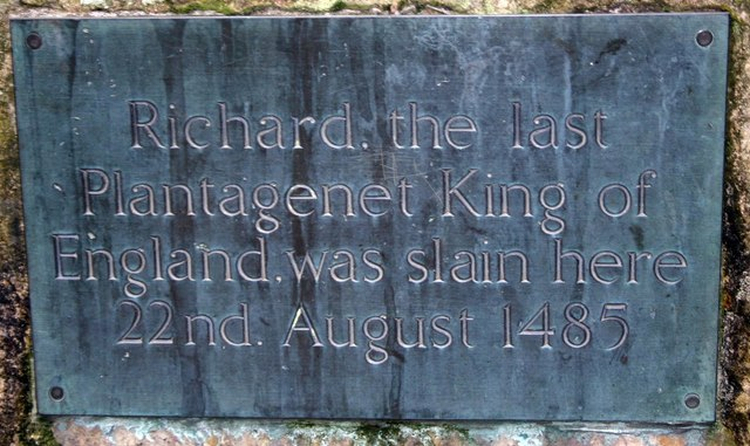 Memorial_King_Richard_III_Bosworth