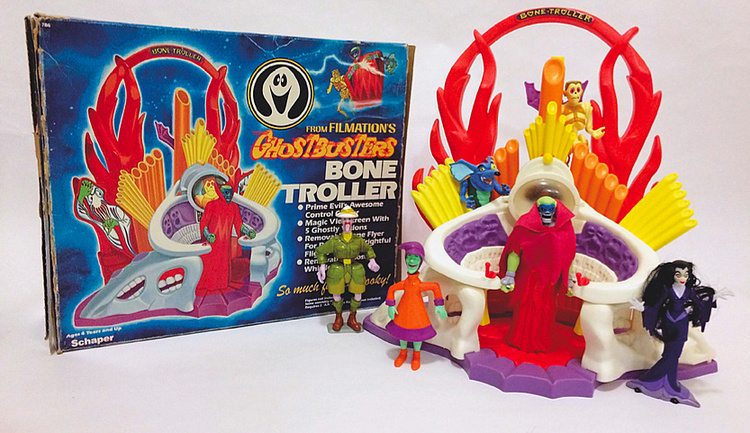 Filmation’s Ghostbusters Bone Troller with Prime Evil, Haunter, Fib Face, Mysteria, Scared Stiff and Brat-A-Rat Action Figures