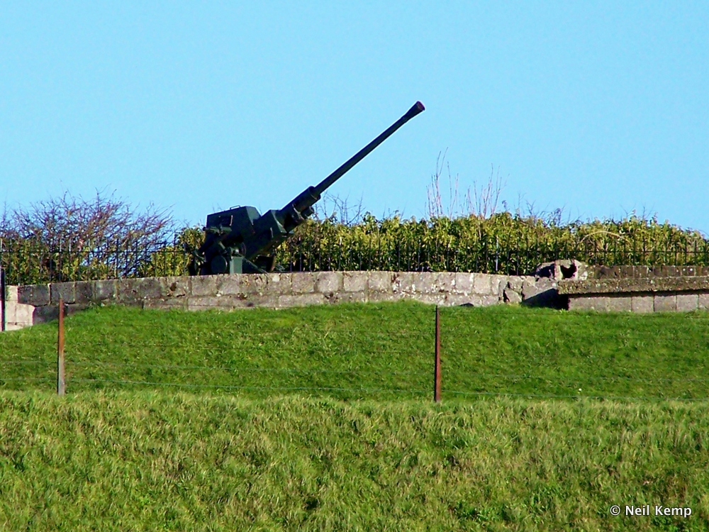 Artillery above the tunnels
