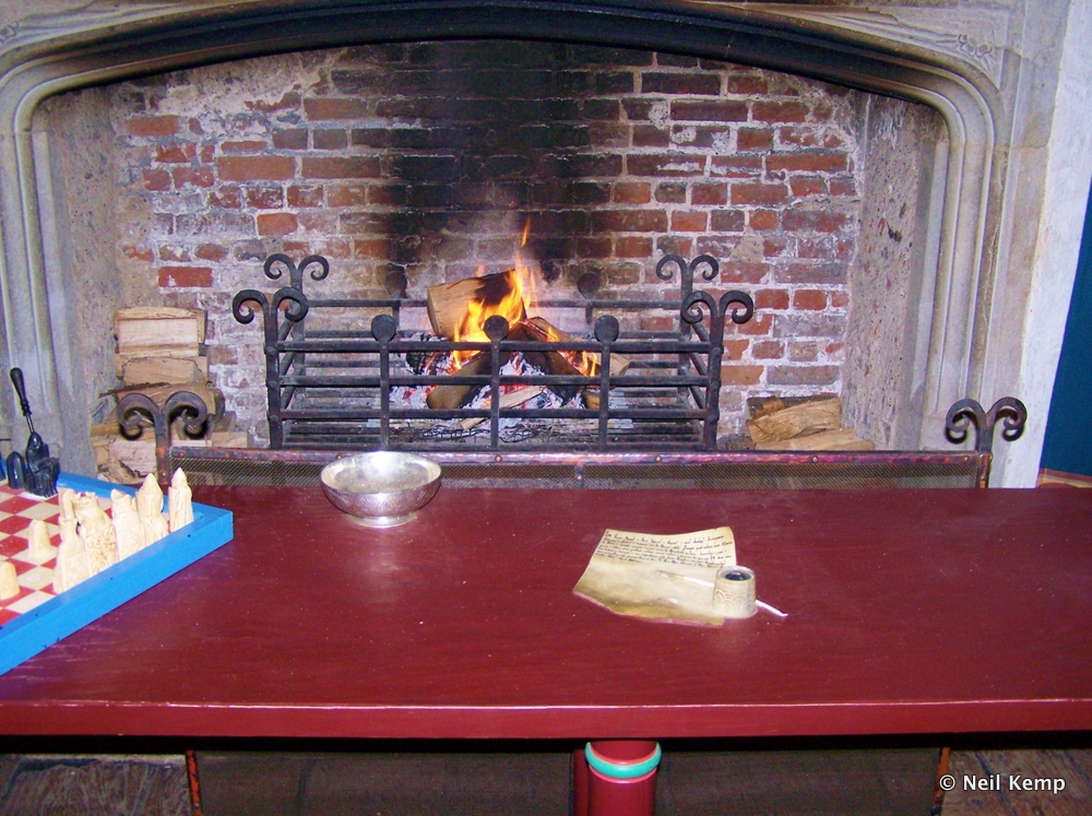 Fireplace in King's Bedchamber